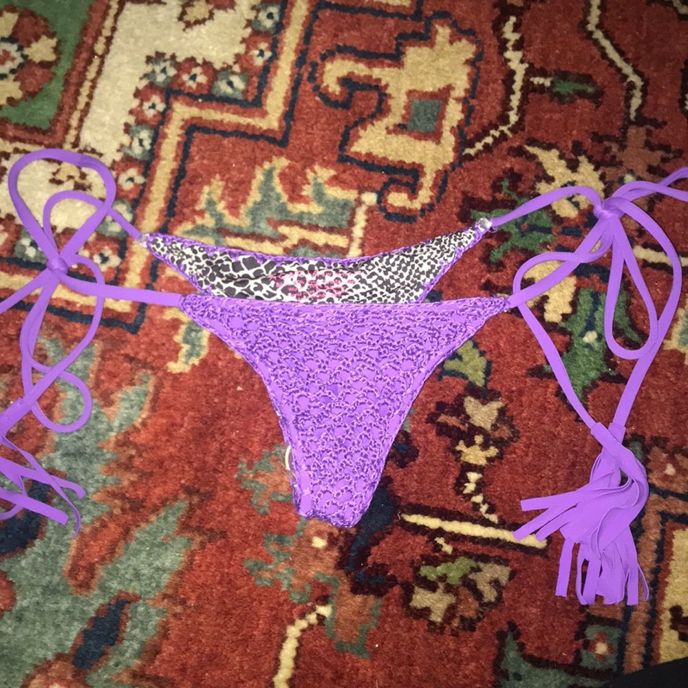Brand new acacia bottoms